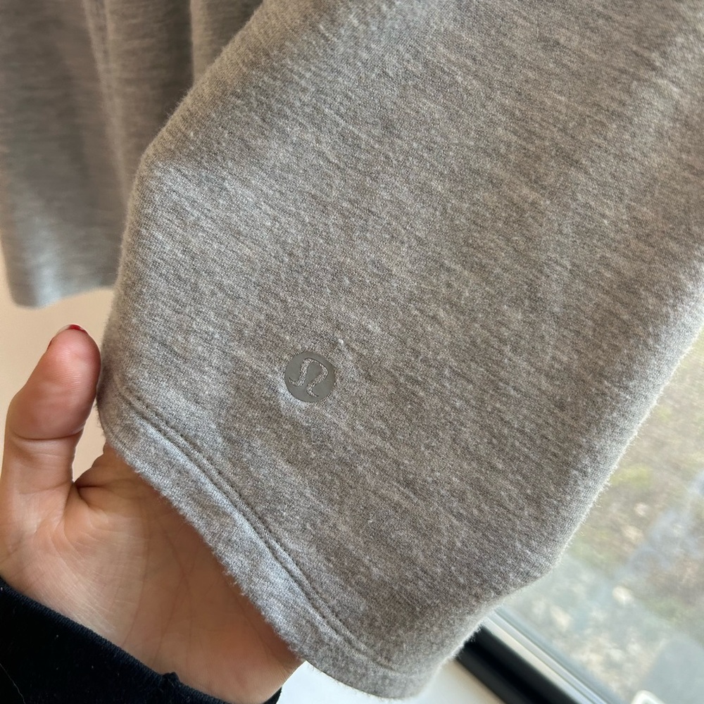 Gray lululemon long sleeve